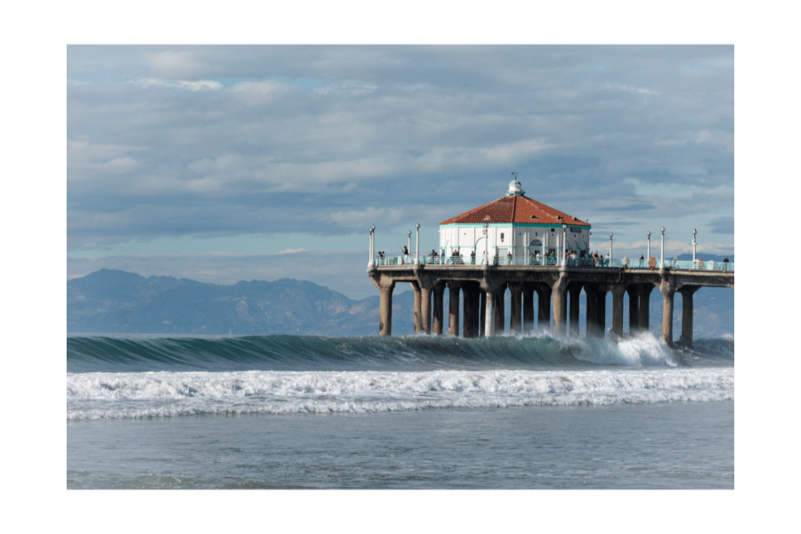 "Incoming" (Manhattan Beach, CA)